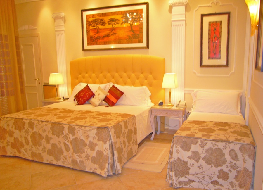 HOTEL CERVIA
