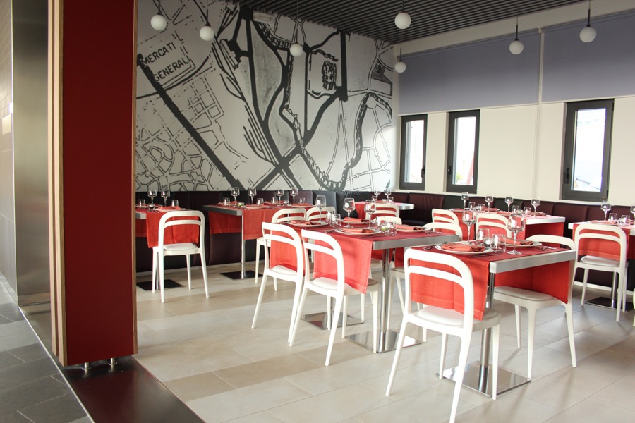 IBIS HOTEL